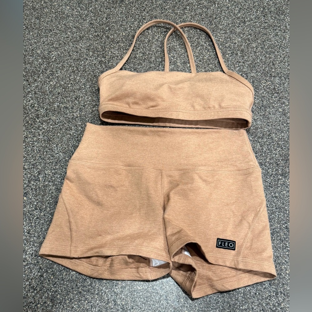 EUC Fleo Tux - Tan Bra & Shorts Set, Size Small